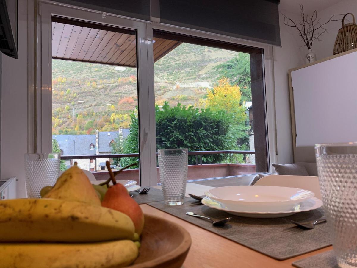 Apartament Reformat I Acollidor A Vielha, Ben Ubicat ベトレン エクステリア 写真